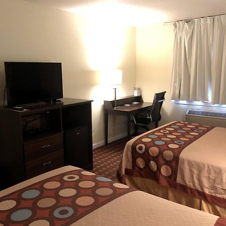 Super 8 By Wyndham Plover Stevens Point Area Экстерьер фото