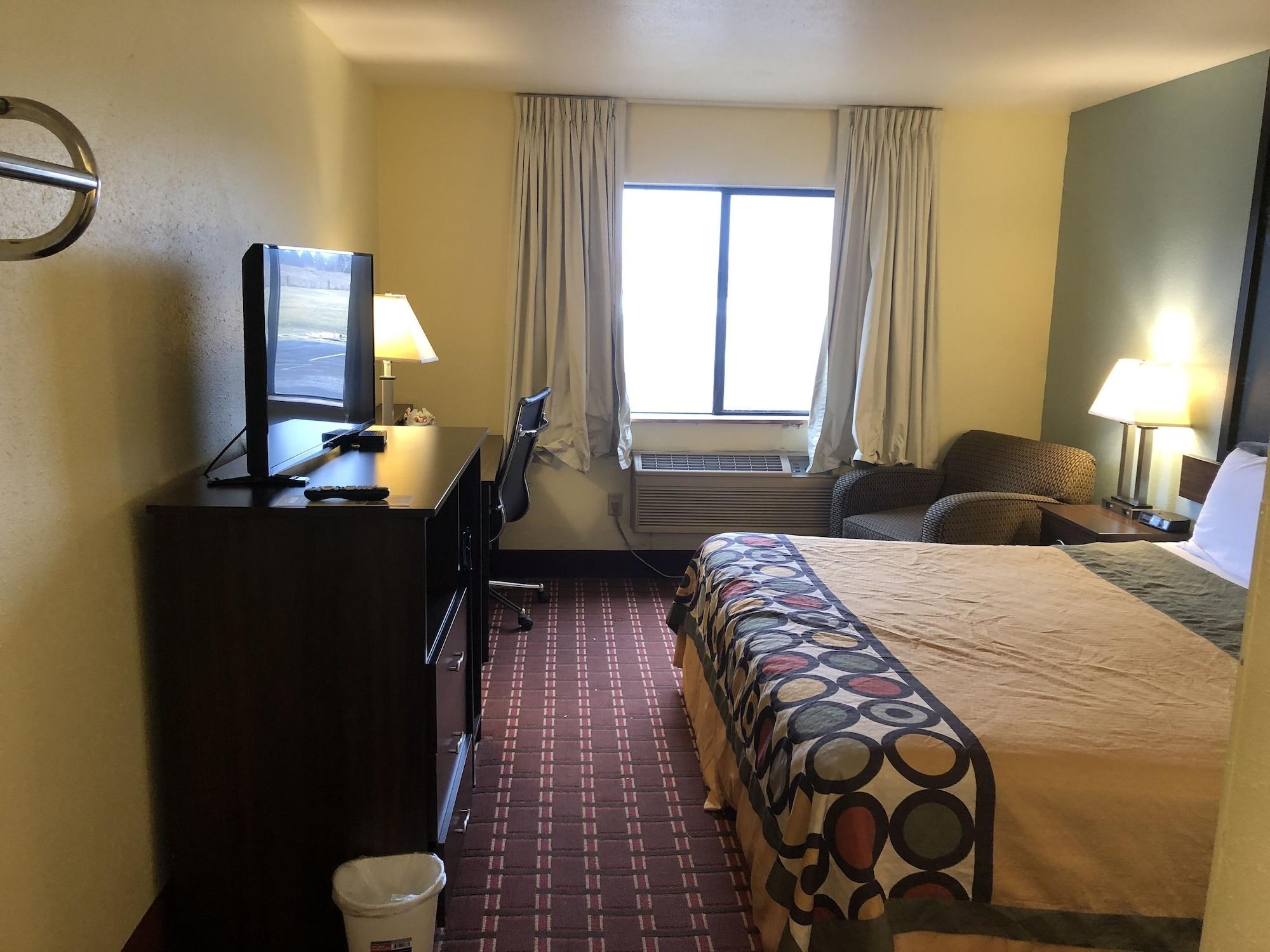 Super 8 By Wyndham Plover Stevens Point Area Экстерьер фото