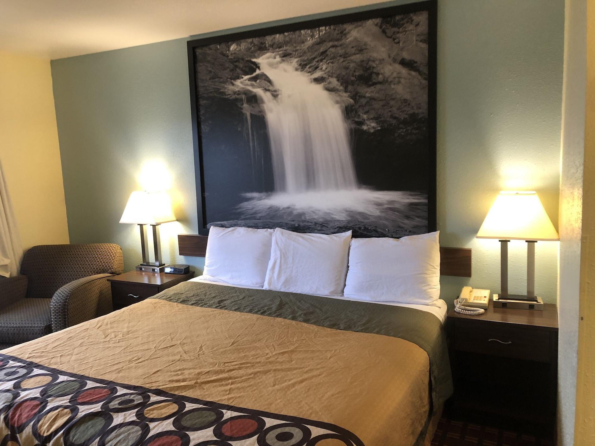 Super 8 By Wyndham Plover Stevens Point Area Экстерьер фото